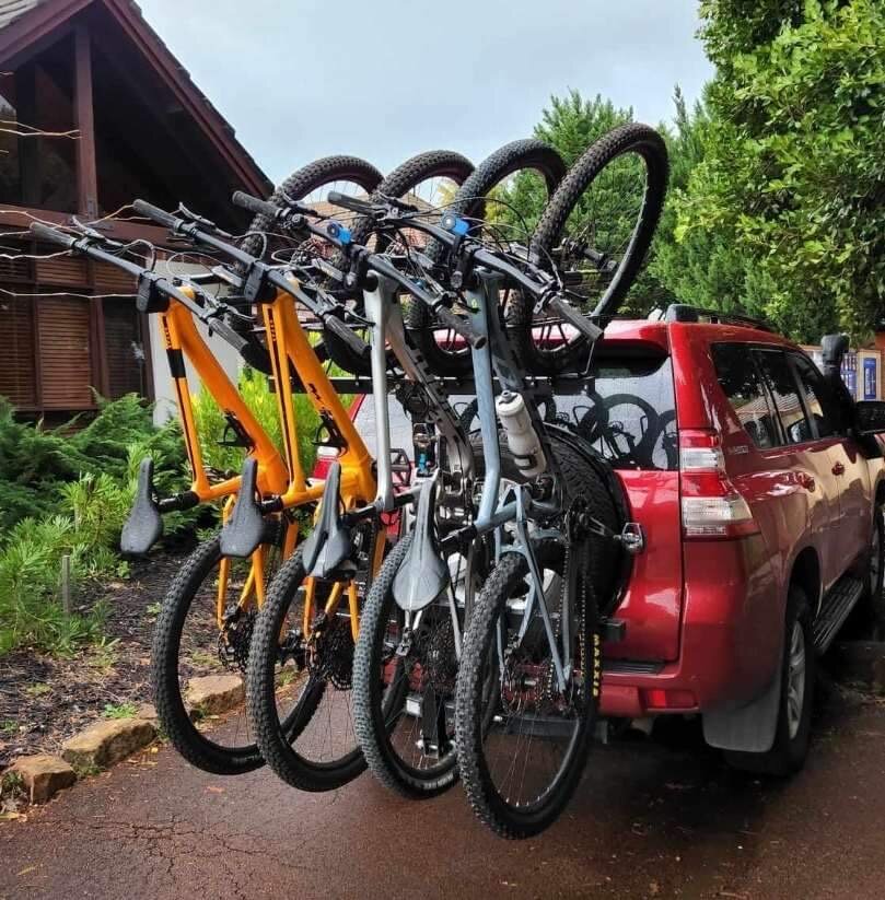 6 Bike Rack (Vertical)